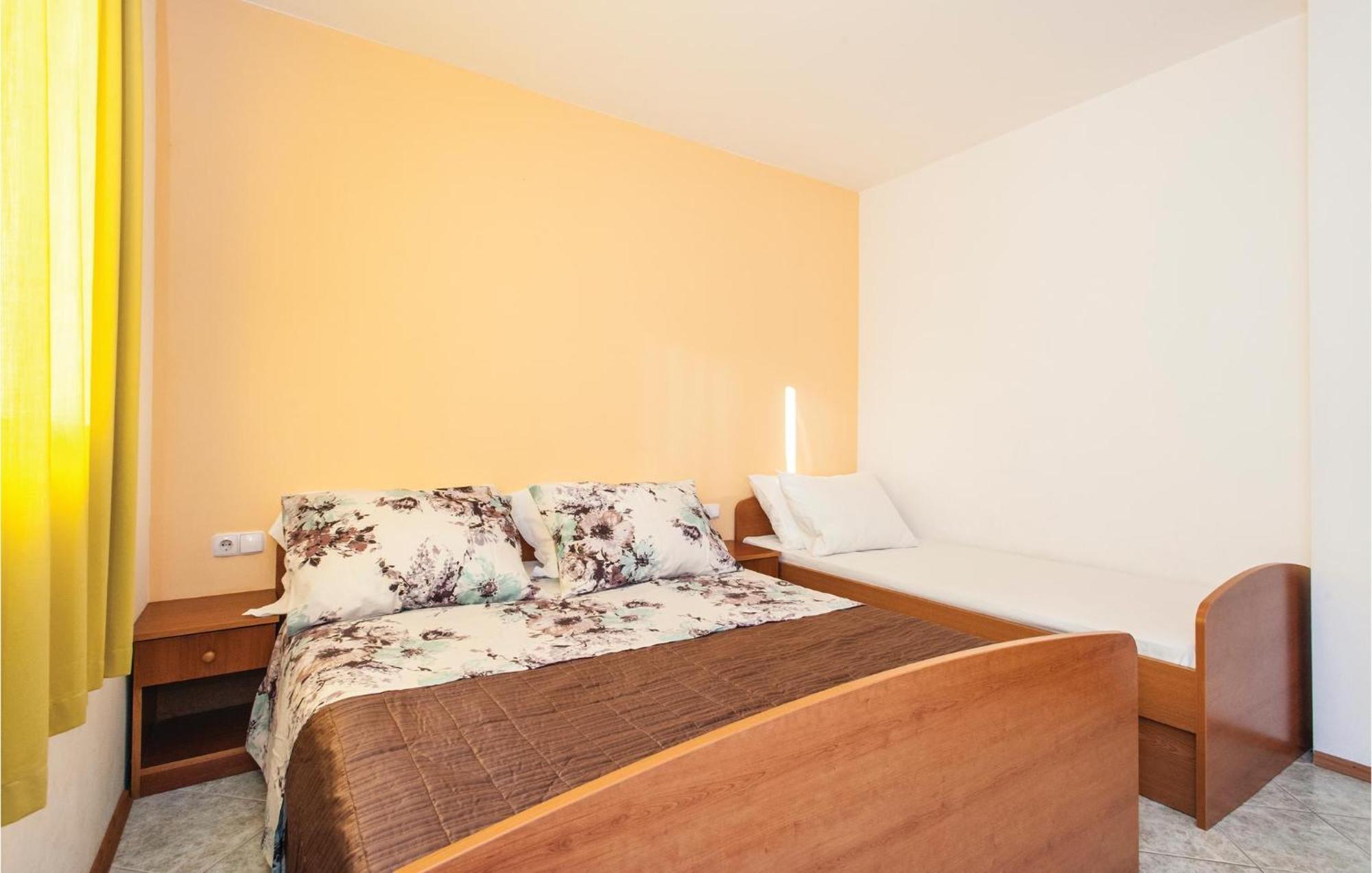 Seahorse Apartments Razanj Exterior photo