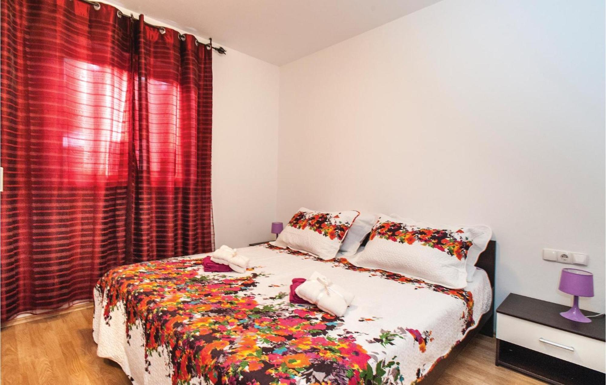 Seahorse Apartments Razanj Exterior photo